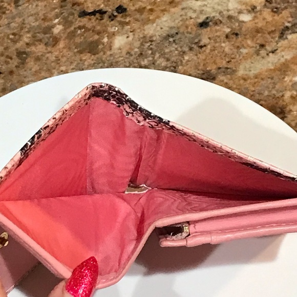 GUCCI GG Marmont Python Compact Wallet- Pink ❤️‍🔥 - Picture 8 of 17